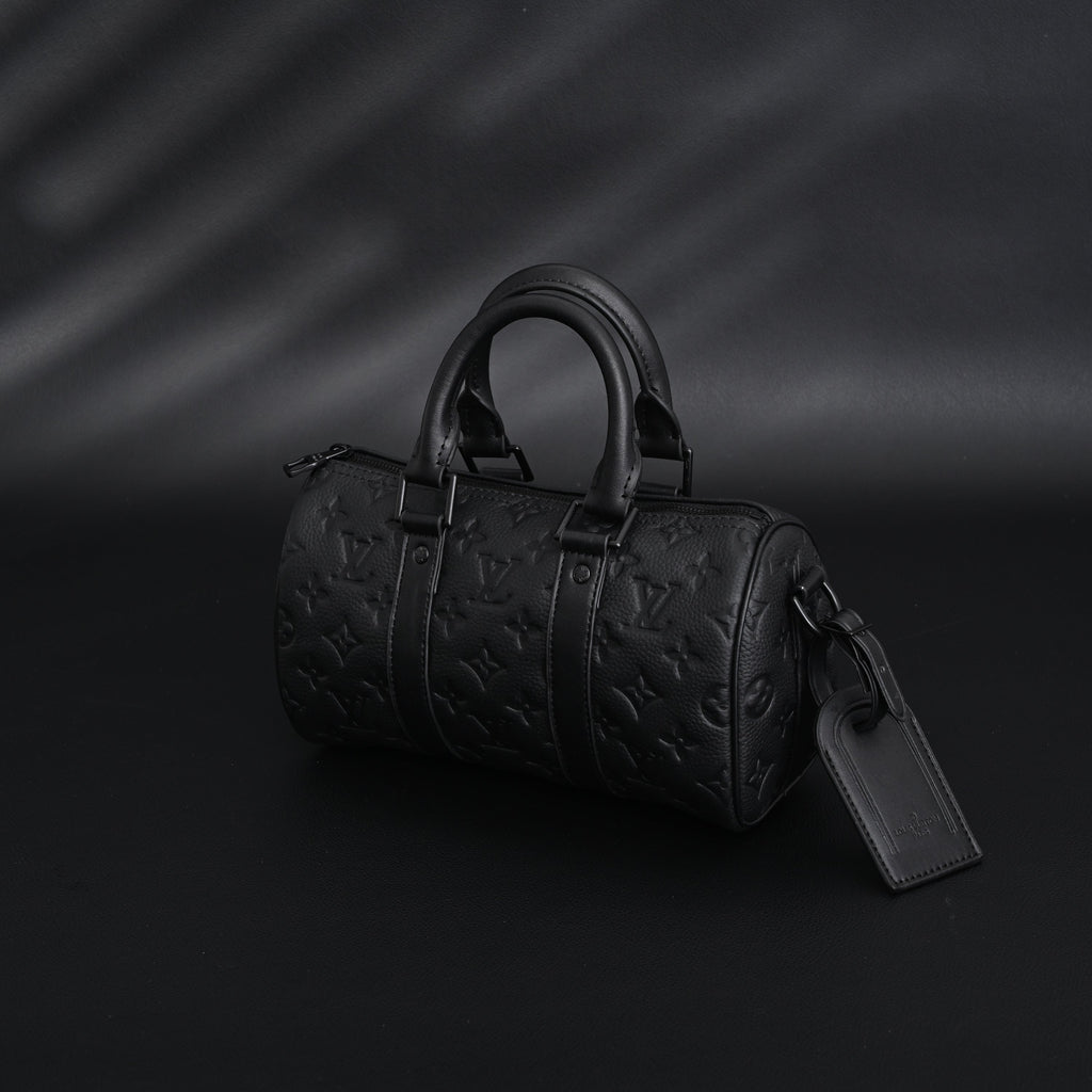 Louis Vuitton Keepall Bandoulière 50 – Monogram Shadow Black Leather