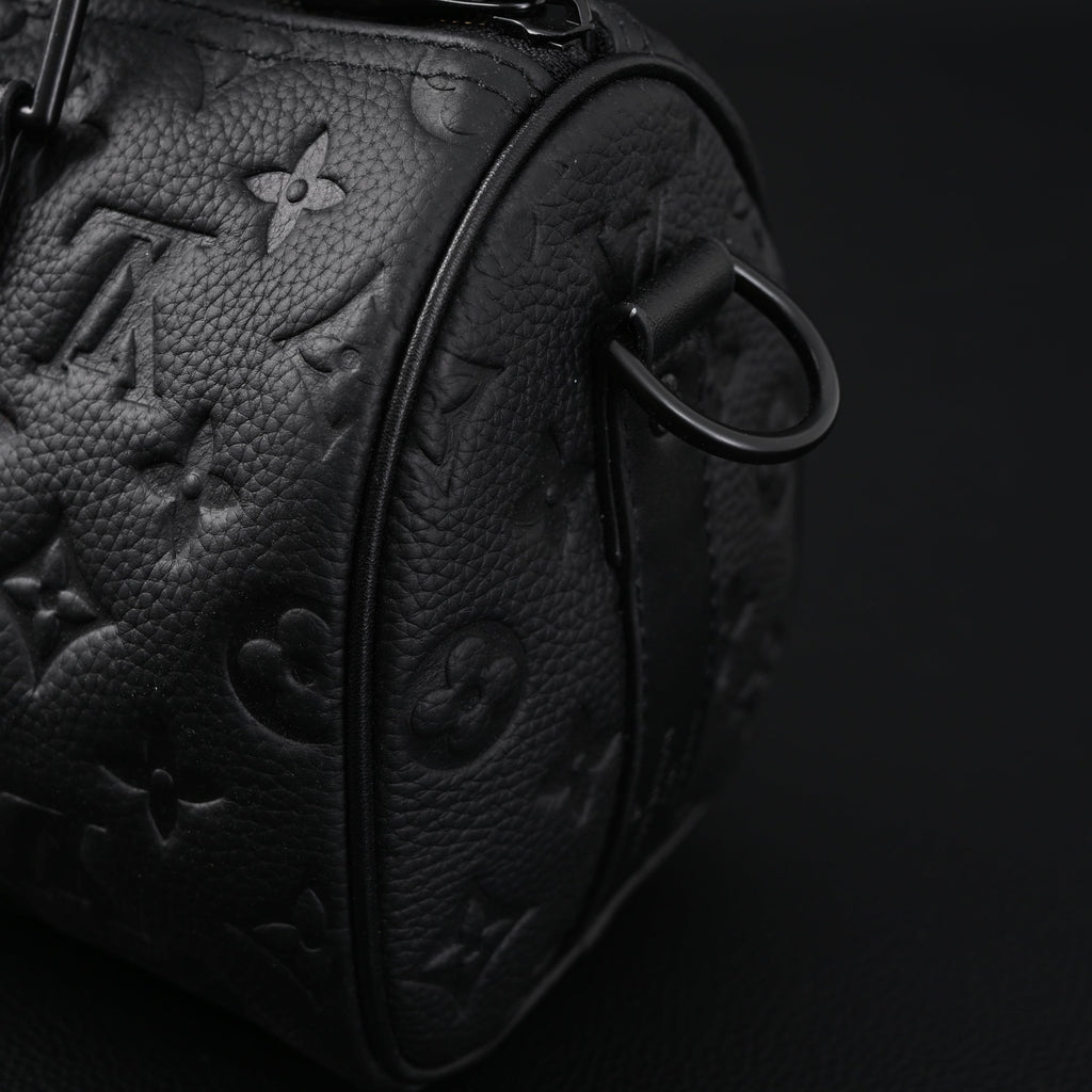Louis Vuitton Keepall Bandoulière 50 – Monogram Shadow Black Leather